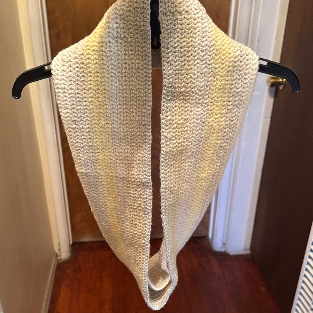 Cream Knit Infinity Scarf - Picture 4 of 5